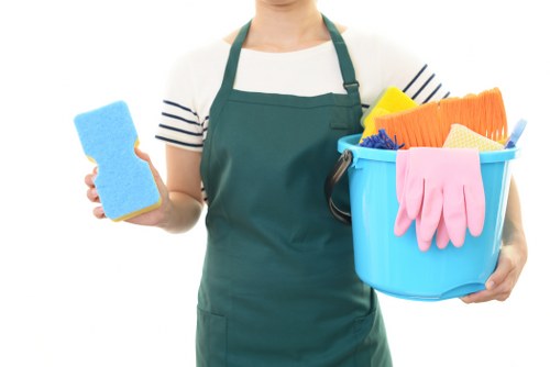 End of tenancy cleaning in a Queenspark kitchen and bathroom