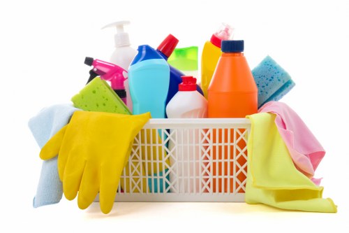 Queenspark gutter cleaning service for homes and businesses