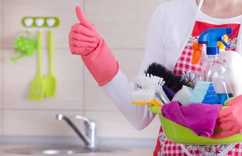 Professional short-stay cleaning checklist and presentation setup in Queenspark
